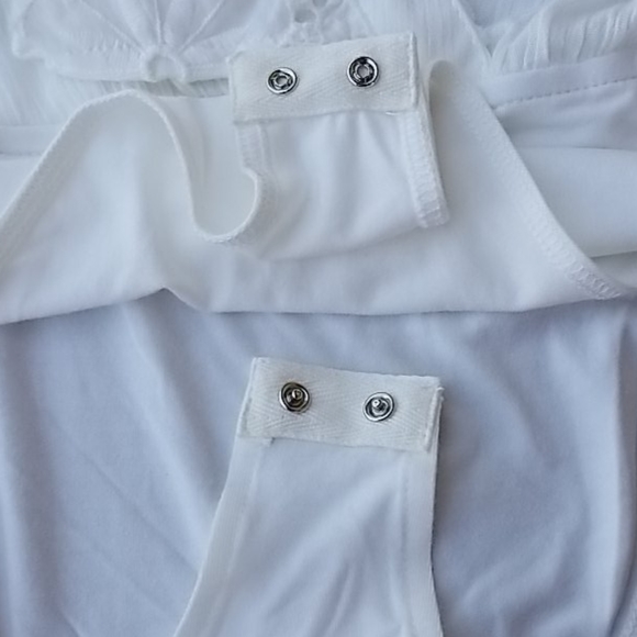 NEW - Ruffled Bodysuit 👚👚 - Picture 8 of 8